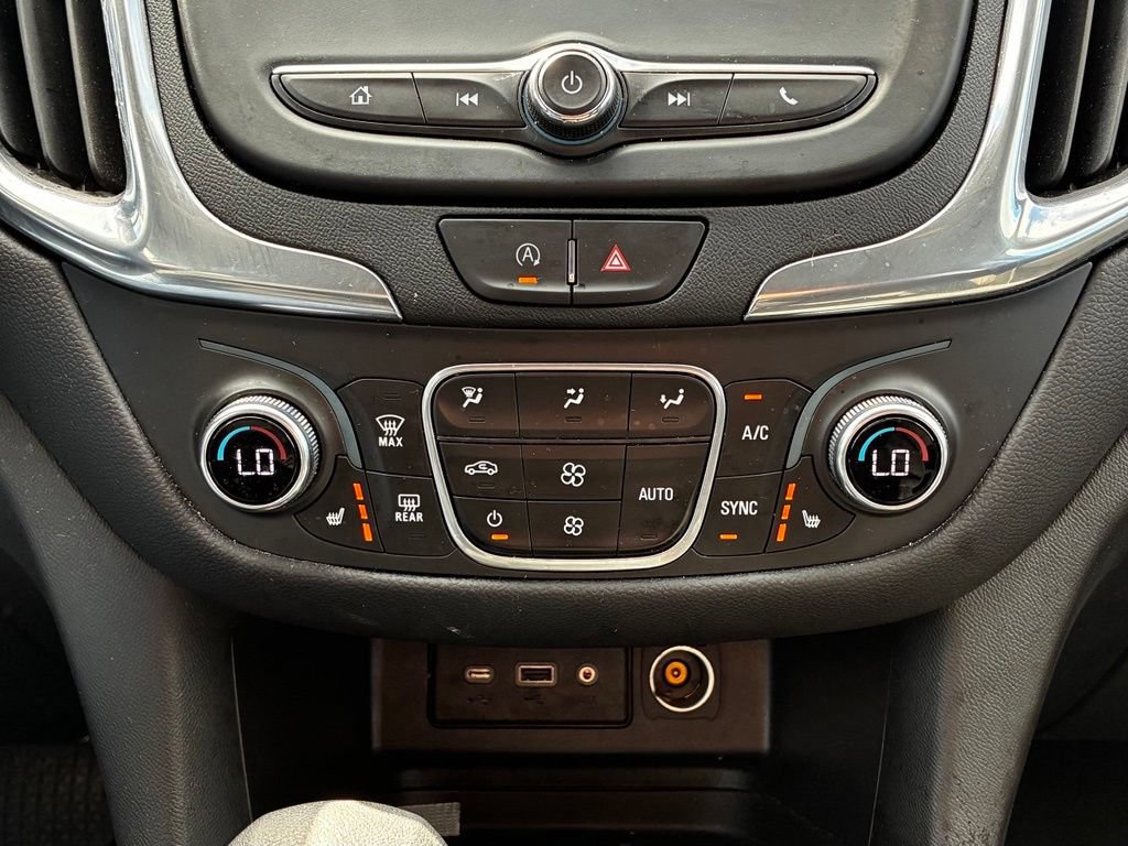 Used 2023 Chevrolet Equinox LT AWD/4WD image 21