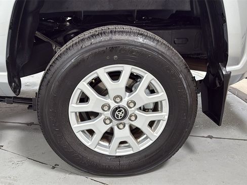 Certified 2024 Toyota Tacoma SR image 23