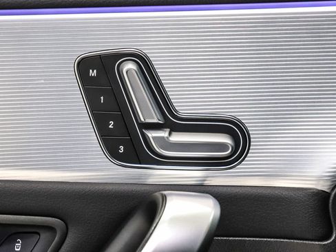 Used 2023 Mercedes-Benz CLA 250 image 20