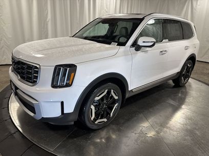 New 2025 Kia Telluride S