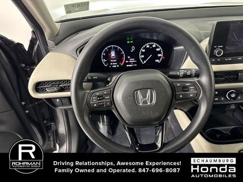 Used 2024 Honda HR-V LX image 9