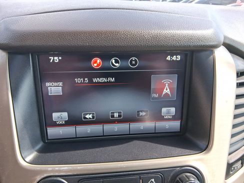 Used 2015 GMC Yukon Denali w/ Open Road Package RWD image 25