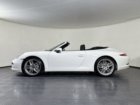 Certified 2014 Porsche 911 Carrera RWD image 2