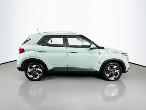 Certified 2026 Hyundai Venue SEL image 4