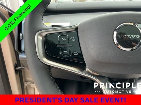 New 2026 Volvo EX30 Cross Country Ultra image 18