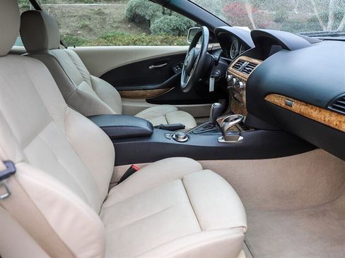 Used 2006 BMW 650i Convertible image 23