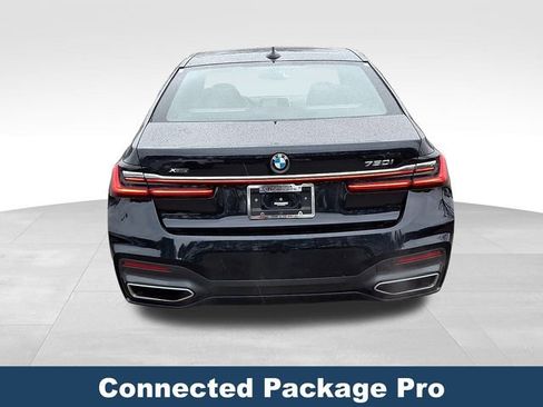Used 2022 BMW 750i xDrive w/ M Sport Package image 6