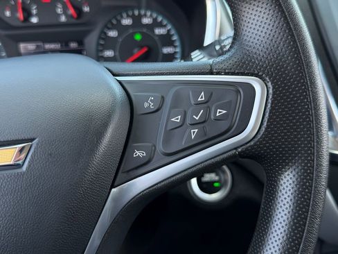 Used 2023 Chevrolet Equinox LS w/ LPO, Floor Liner Package image 27