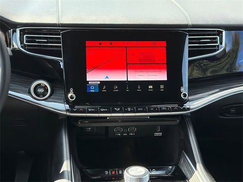 Used 2022 Jeep Wagoneer Series II image 13