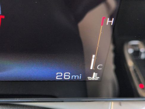 New 2026 Chevrolet Trax LT w/ Driver Confidence Package image 13