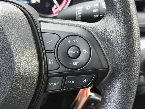 Used 2023 Toyota RAV4 LE image 21