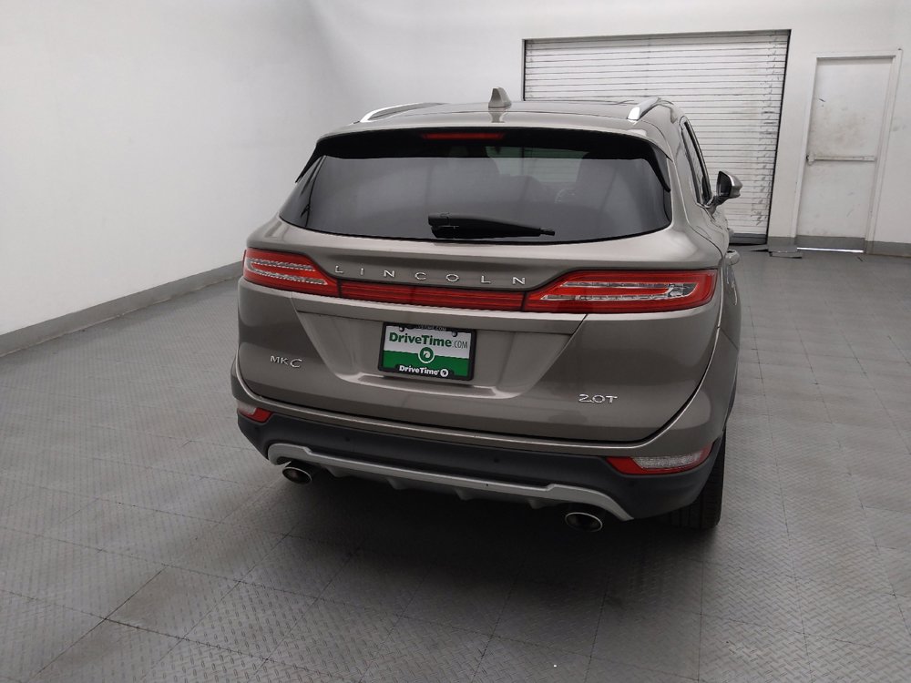 Used 2017 Lincoln MKC Reserve FWD image 7