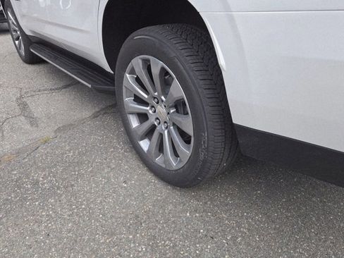 New 2025 Chevrolet Tahoe Premier w/ Sun And Tow Package image 6