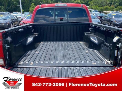 Used 2022 Toyota Tacoma SR AWD/4WD image 11