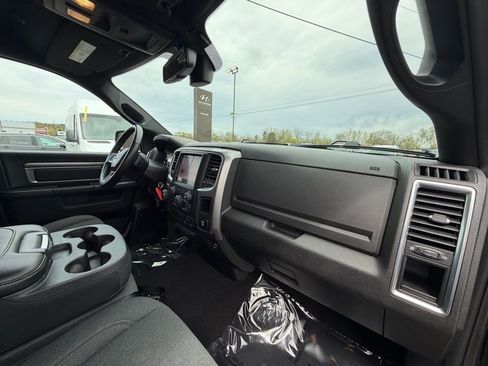 Used 2022 RAM 1500 Classic Warlock w/ Electronics Group AWD/4WD image 11