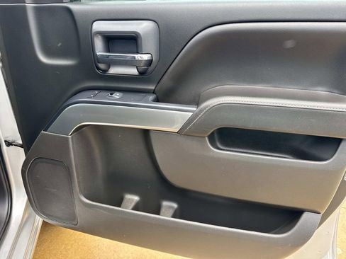 Used 2018 Chevrolet Silverado 1500 LT w/ Trailering Package AWD/4WD image 15