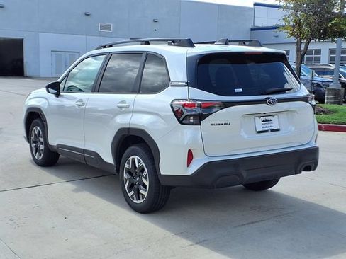 New 2026 Subaru Forester Premium AWD/4WD image 2