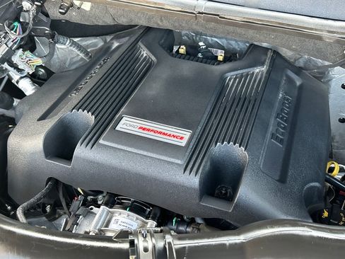 Used 2018 Ford F150 Raptor w/ Equipment Group 802A Luxury image 31