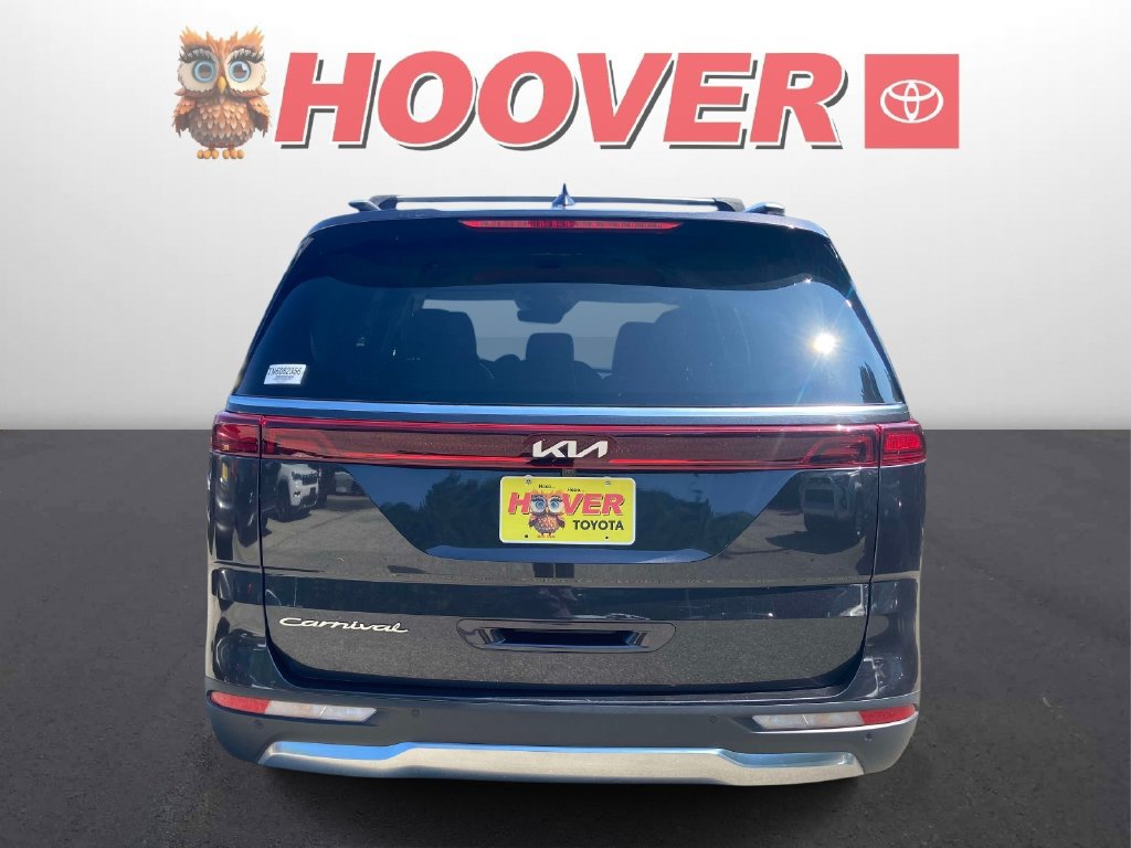 Used 2022 Kia Carnival SX FWD image 3