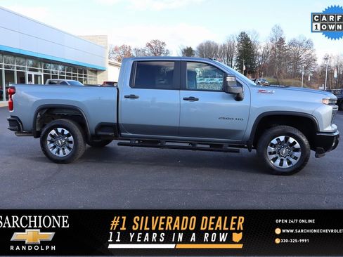 Used 2024 Chevrolet Silverado 2500 Custom w/ Custom Value Package image 1