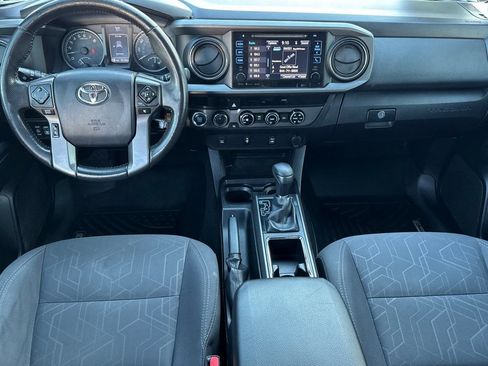 Used 2017 Toyota Tacoma TRD Pro image 15