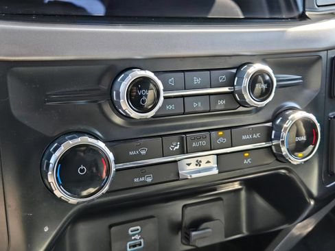 Used 2024 Ford F150 XLT RWD image 24