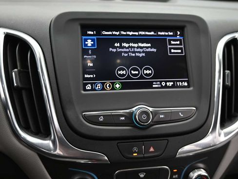 Used 2023 Chevrolet Equinox LS w/ LS Convenience Package FWD image 18