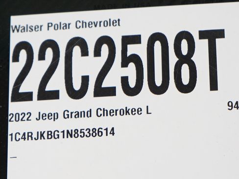 Used 2022 Jeep Grand Cherokee L Limited AWD/4WD image 31
