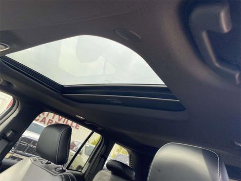 New 2025 Jeep Grand Cherokee Laredo image 49