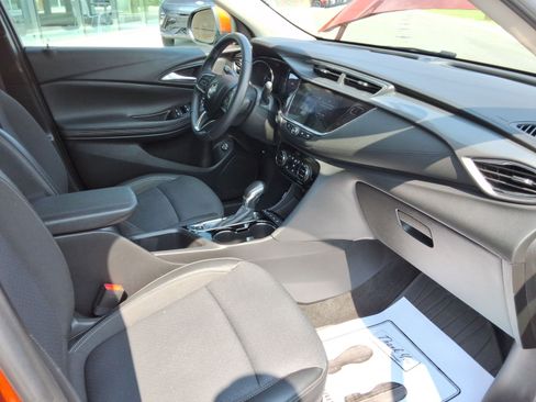 Used 2023 Buick Encore GX Select w/ Experience Buick Package image 25
