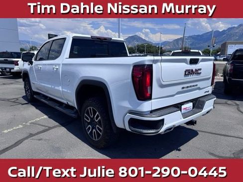 Used 2023 GMC Sierra 1500 AT4 w/ Technology Package AWD/4WD image 9