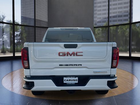 Used 2022 GMC Sierra 1500 Elevation image 4