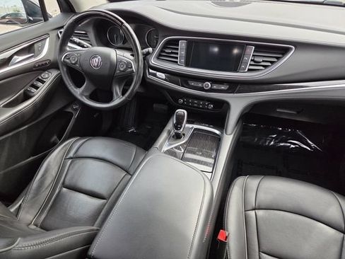 Used 2020 Buick Enclave Avenir w/ Avenir Technology Package AWD/4WD image 35
