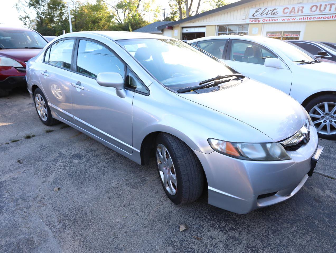 Used 2010 Honda Civic LX image 4