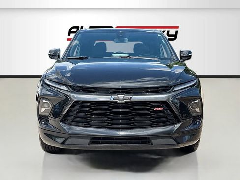 Used 2025 Chevrolet Blazer RS w/ LPO, Floor Liner Package FWD image 2