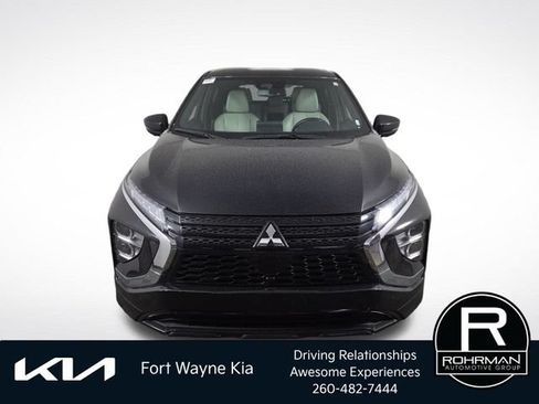 Used 2024 Mitsubishi Eclipse Cross SE AWD/4WD image 3