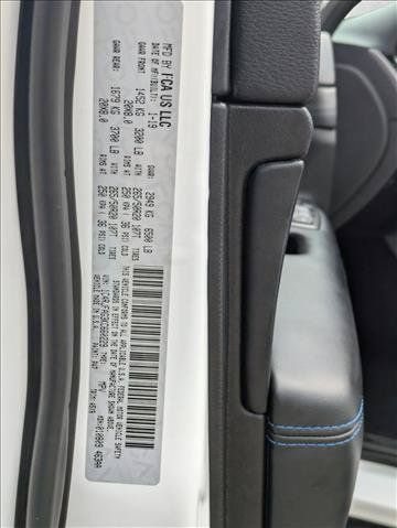 Used 2019 Jeep Grand Cherokee Laredo AWD/4WD image 25