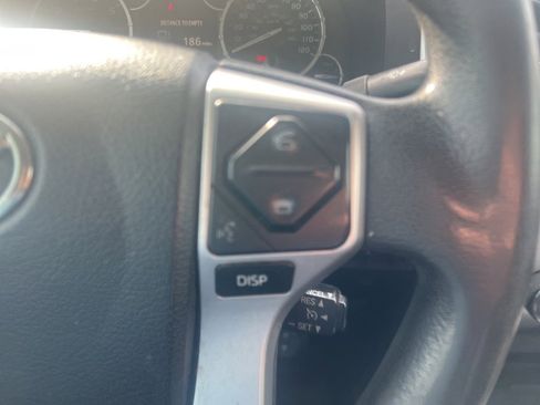 Used 2016 Toyota Tundra SR5 image 23