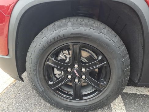 Used 2023 GMC Acadia AT4 AWD/4WD image 7