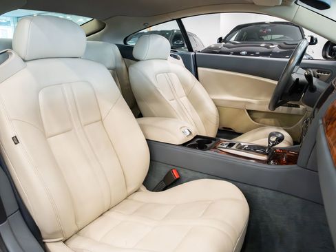 Used 2007 Jaguar XK Coupe image 8