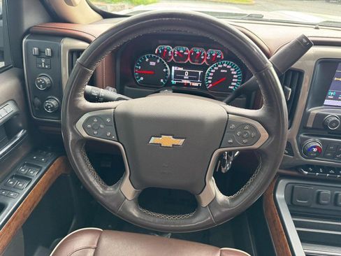 Used 2016 Chevrolet Silverado 2500 High Country w/ Duramax Plus Package AWD/4WD image 13