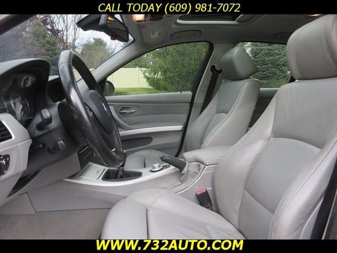 Used 2006 BMW 330i Sedan RWD image 21