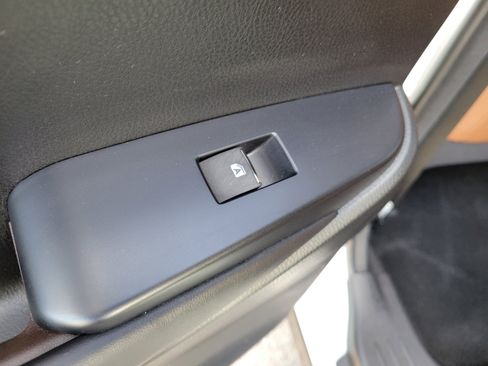 Used 2018 Toyota Highlander Limited w/ Protection Package #3 image 15