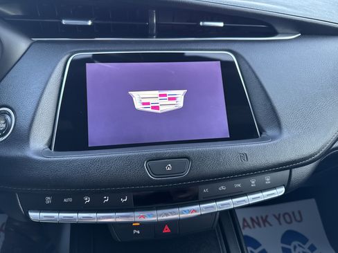 Used 2020 Cadillac XT4 Premium Luxury image 24