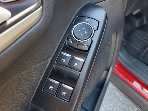 Used 2021 Ford Escape SEL image 23