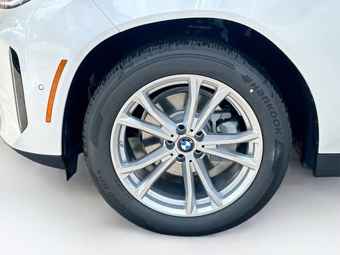 New 2025 BMW X3 xDrive30i w/ Convenience Package image 26