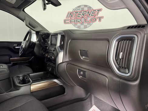 Used 2021 Chevrolet Silverado 1500 LT Trail Boss image 12