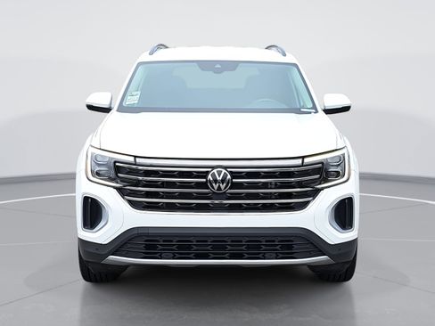 Used 2024 Volkswagen Atlas SE image 8