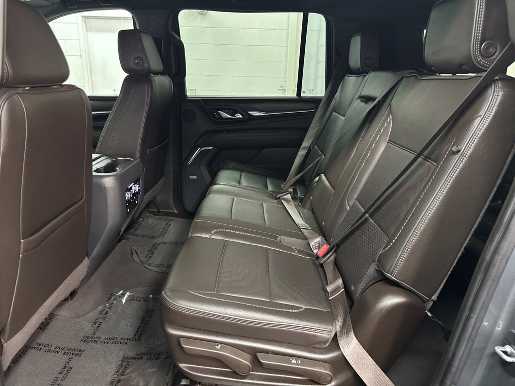 Used 2022 GMC Yukon XL Denali w/ Max Trailering Package AWD/4WD image 21