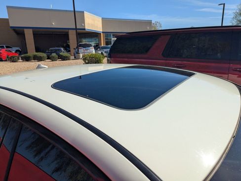 Used 2018 INFINITI Q50 Luxe w/ Cargo Package (L95) image 5